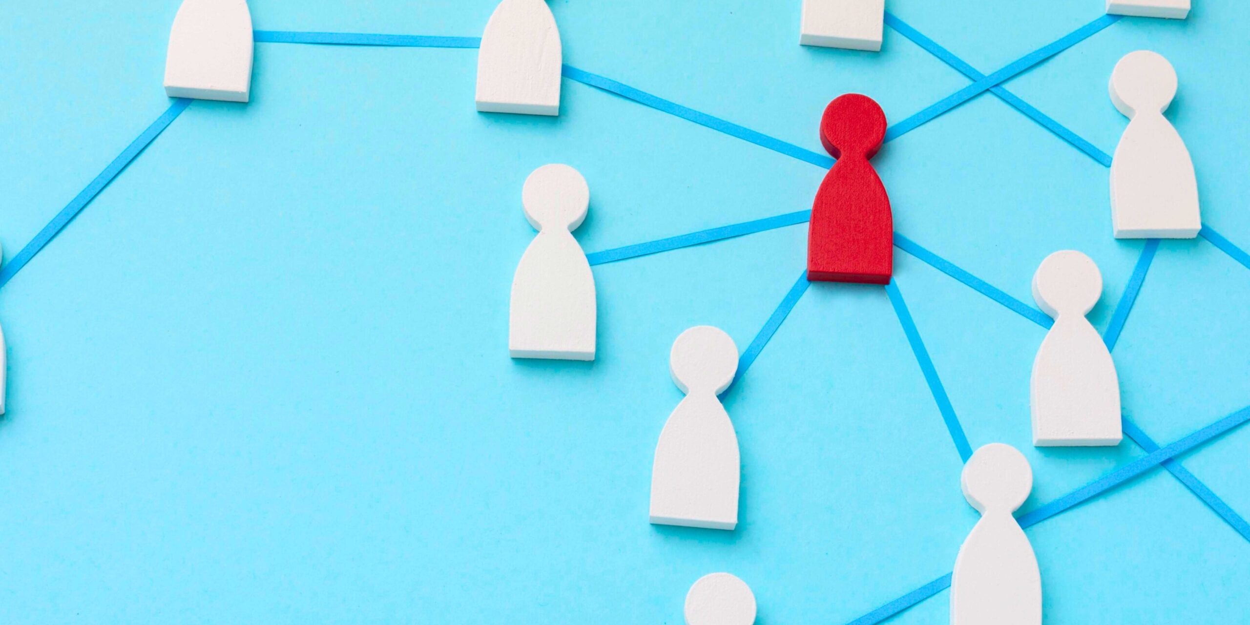 Centralization and Decentralization Key Differences With Examples 3 Centralization and Decentralization